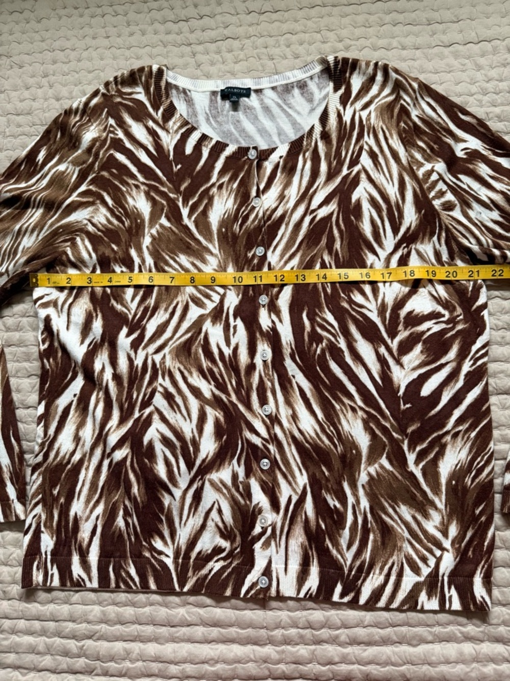 Talbots Button Charming Cardigan Feathered Waves Print Brown Cream Size XL - Picture 6 of 7